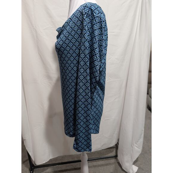 Liz Claiborne Women's Size Medium Draped Neck Geometric Long Sleeve Blue Shirt - Picture 3 of 11